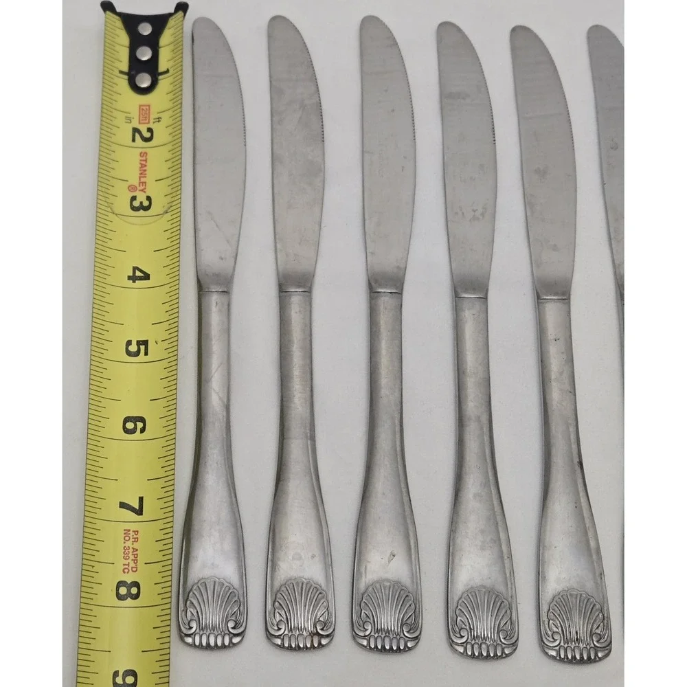 Unbranded Vintage Shell Lot Of Eight (8) Dinner Knives Stainless Flatware 8.5